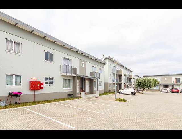 2 BEDROOM APARTMENT FOR SALE IN RUGBY